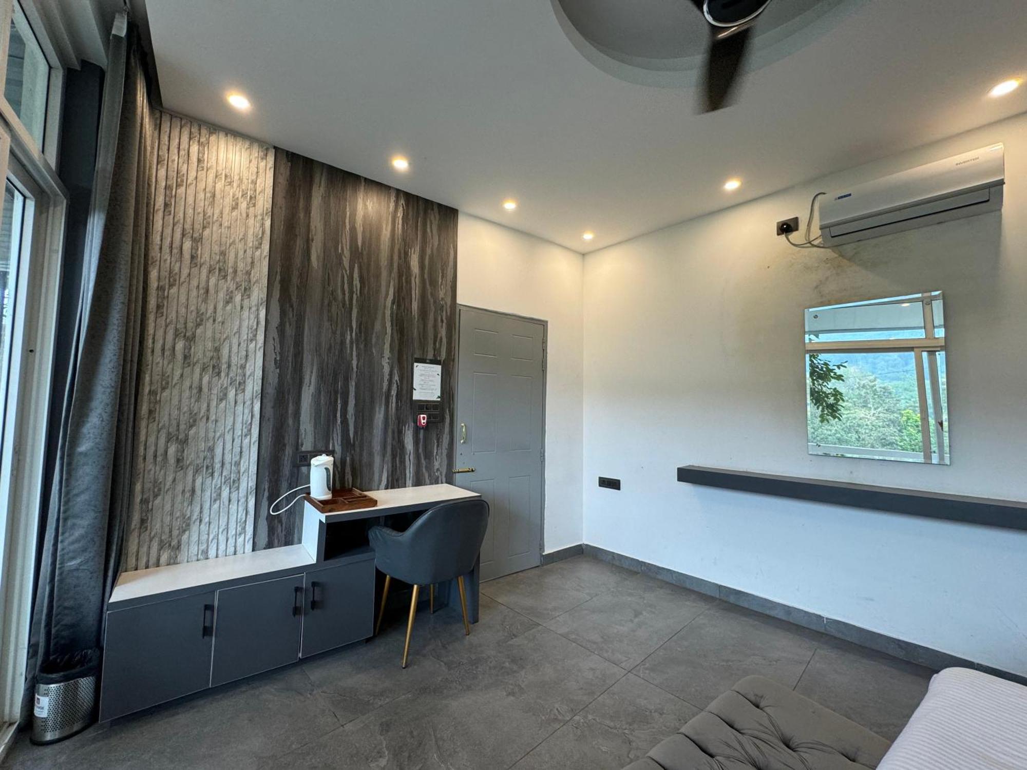 Saraiville Dehradun Extérieur photo